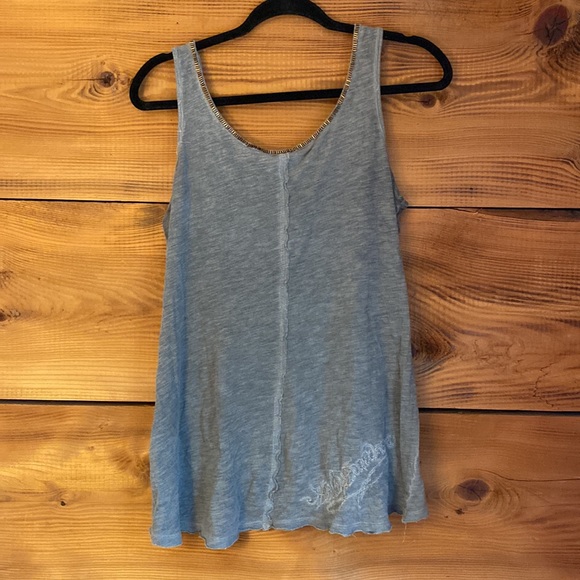 Tank top - Picture 3 of 4